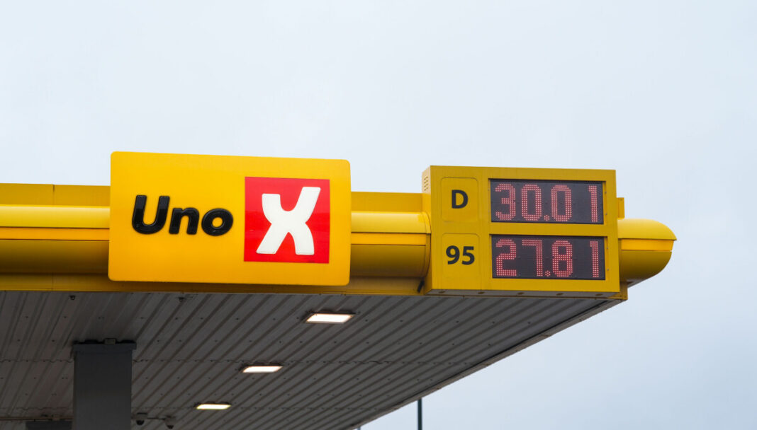 Konkurransetilsynet: Drivstoffkjedene tjener på prishopp